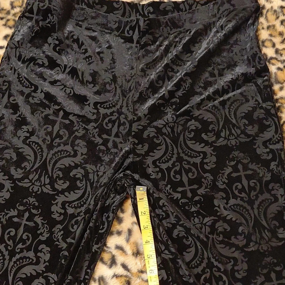 KILLSTAR 4X BLACK MISERIA SUPER FLARES ELASTIC WAIST INVERTED CROSS AND FLORAL - Picture 10 of 12